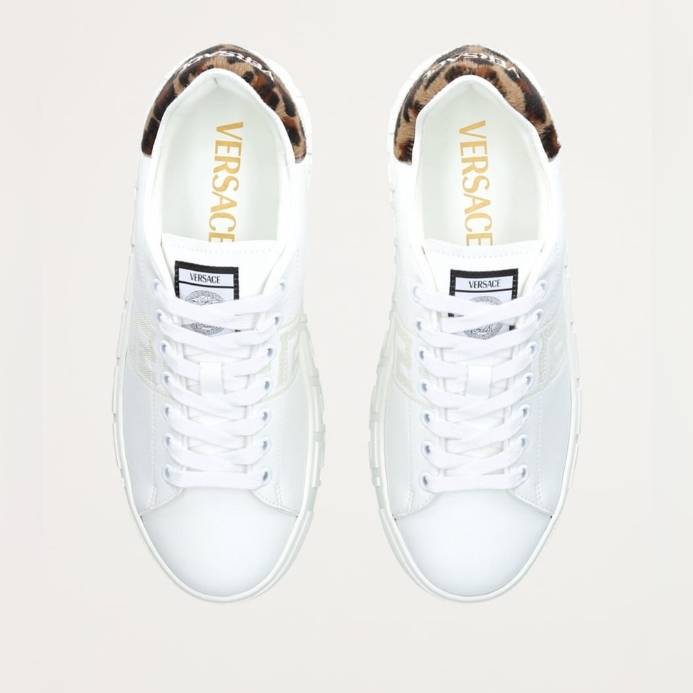 VERSACE - AUTHENTIC 
Leopard-Trim Greca Trainers NIB

Made in Italy - Picture 2 of 3